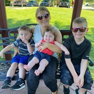 Meet your Posher, Abigail